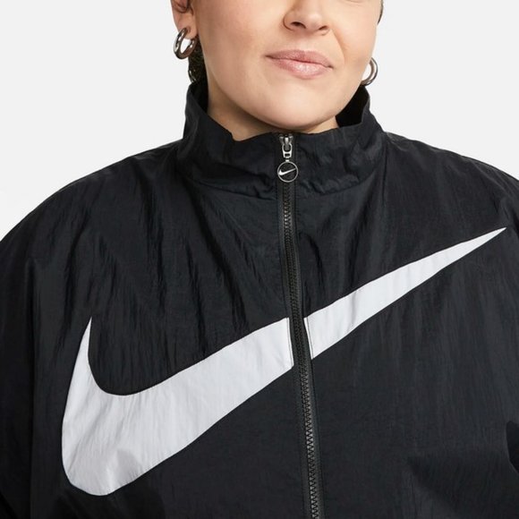 Nike Sportswear Essential Woven Jacket 1X - Picture 3 of 15
